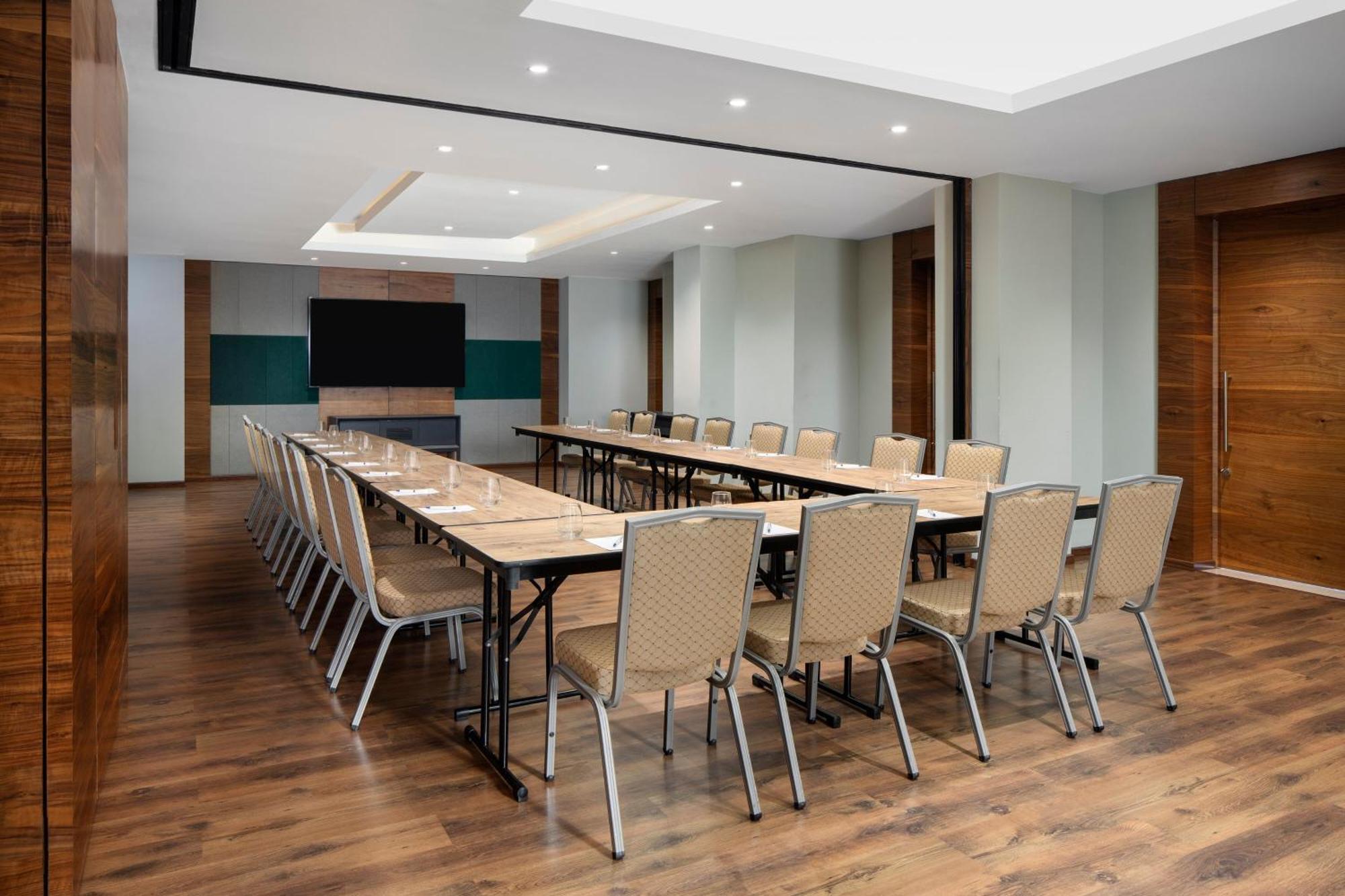 Four Points By Sheraton Kigali Exterior photo